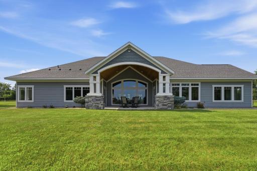 126-web-or-mls-DSC08976.jpg