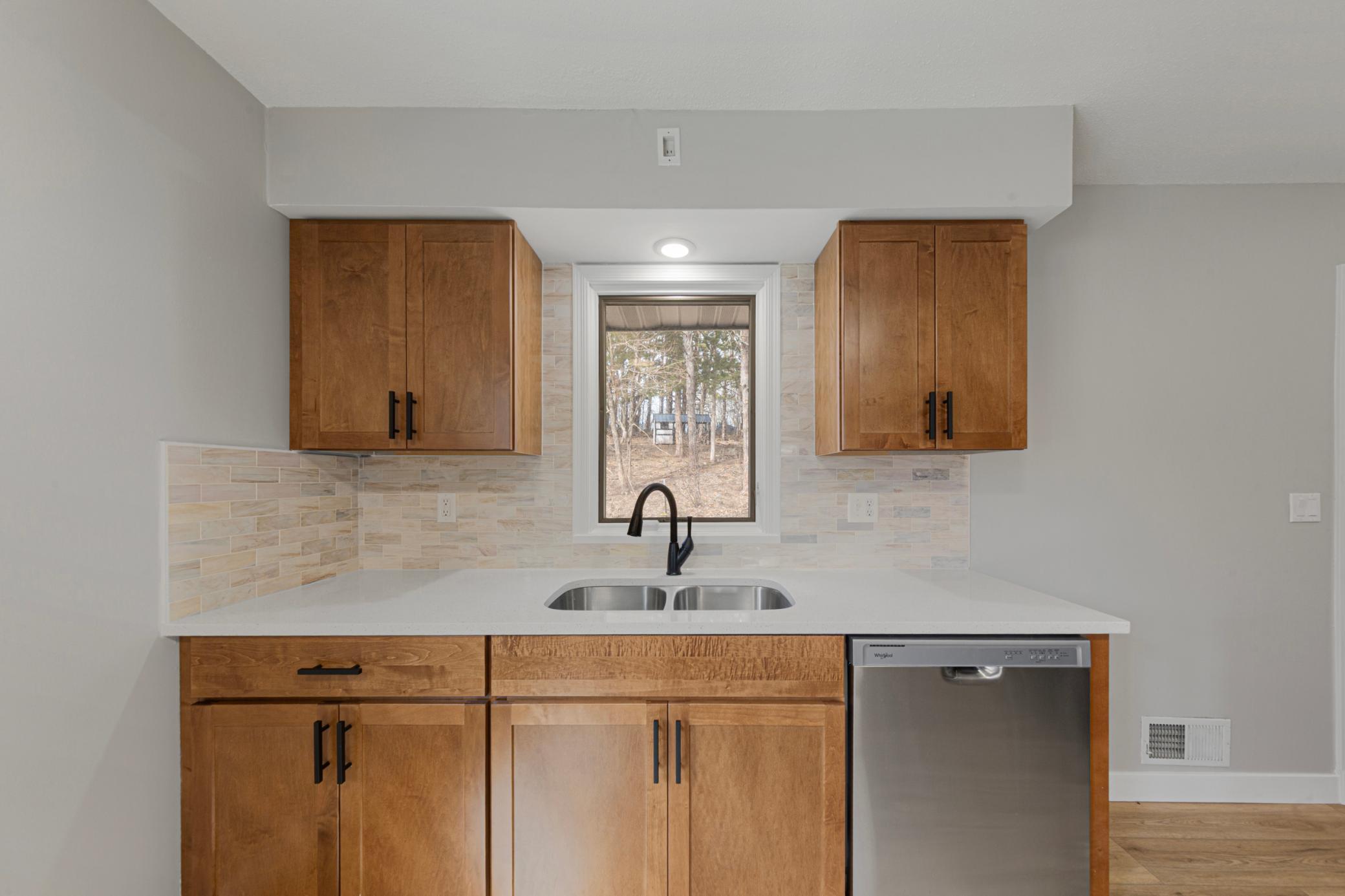 19_17 kitchen.jpg