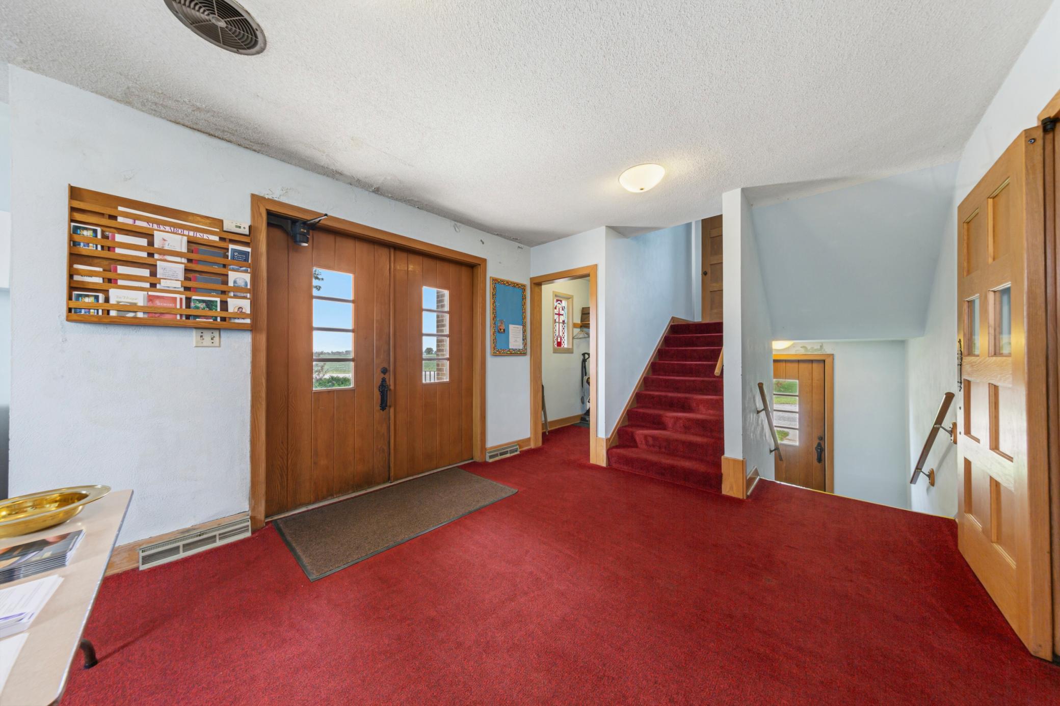9 foyer.jpg