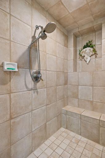 5804 Long Brake Trail, Edina, MN 55439