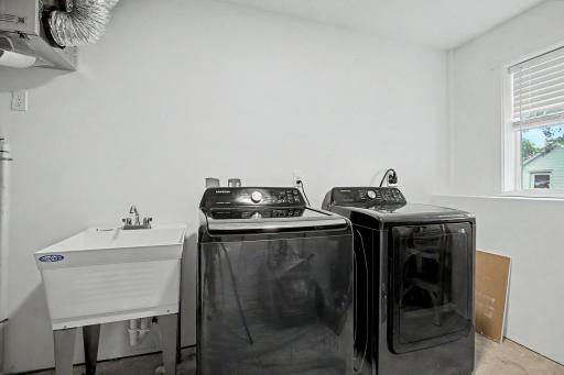 953 Wilson ave Saint Paul , MN-17.jpg