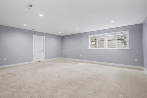 Lower level is huge with 2 brs too!