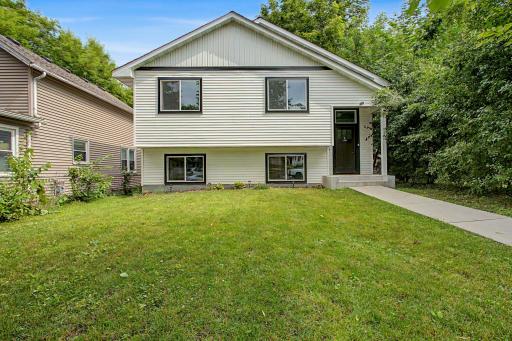 953 Wilson ave Saint Paul , MN-02.jpg