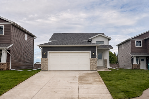 854 1st Avenue, Horace, ND 58047