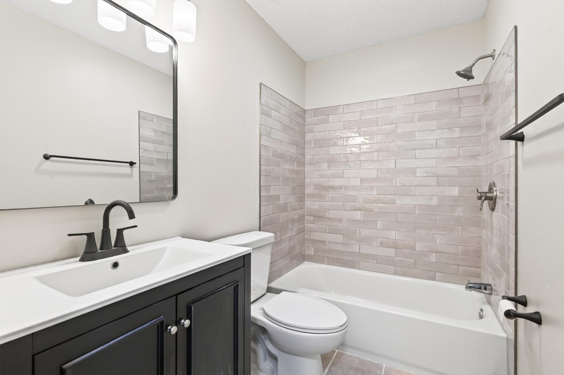 Upper level full bath renovated!