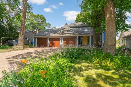 1407 Bay Point Drive SE, Forest Lake, MN 55025
