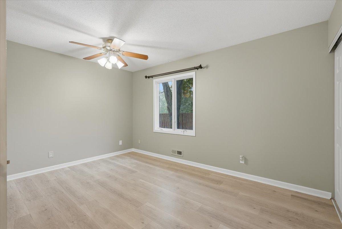 12-Bed 2.jpg