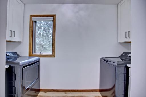 2400 Garland Lane N, Plymouth, MN 55447