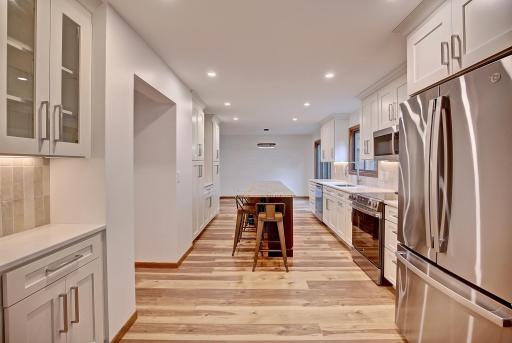 2400 Garland Lane N, Plymouth, MN 55447