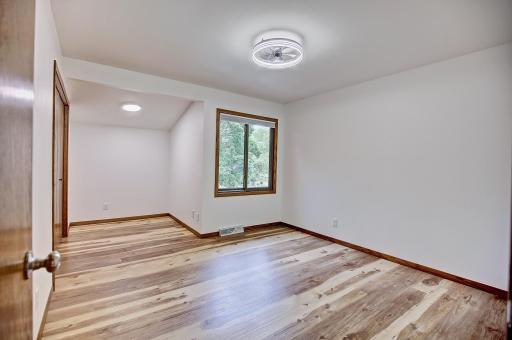 2400 Garland Lane N, Plymouth, MN 55447