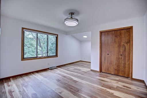 2400 Garland Lane N, Plymouth, MN 55447