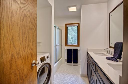 2400 Garland Lane N, Plymouth, MN 55447