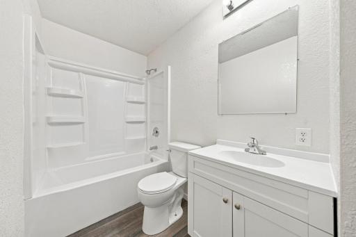 1836 Hemlock Avenue, Owatonna, MN 55060