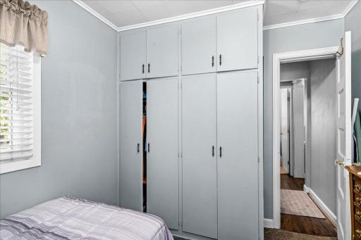 26-W 7th Street-31 bed closet.jpg
