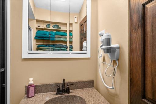 24-W 7th Street-29 bath 2.jpg