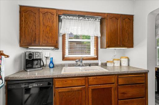 29-W 7th Street-34 kitchen 3.jpg