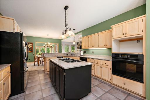 17615 Xenia Street NW, Andover, MN 55304