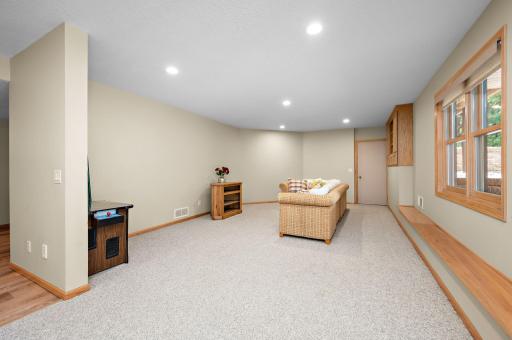 17615 Xenia Street NW, Andover, MN 55304