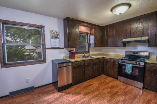 1321 2nd Ave S-17.jpg