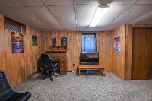 1321 2nd Ave S-26.jpg