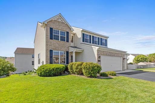 Photo for 8421 Blazing Star Circle, Shakopee, MN 55379 - listing #7127248 8421 Blazing Star Circle, Shakopee, MN 55379