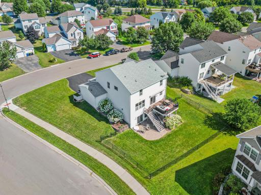 The Riverside Fields neighborhood offers a convenient location and quick access to the surrounding Twin Cities metro area!