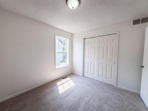 7476 Hampton Lane, Shakopee, MN 55379