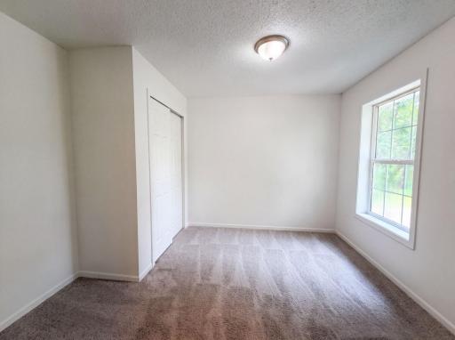 7476 Hampton Lane, Shakopee, MN 55379