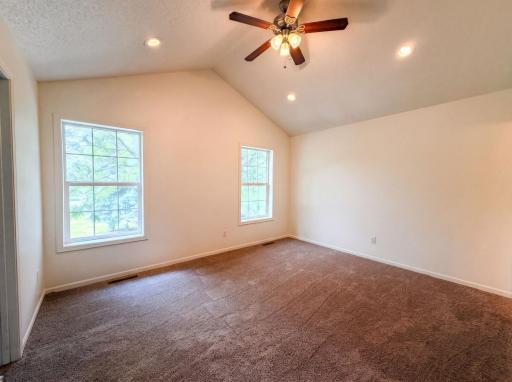 7476 Hampton Lane, Shakopee, MN 55379