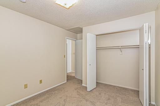 listing_15.jpg