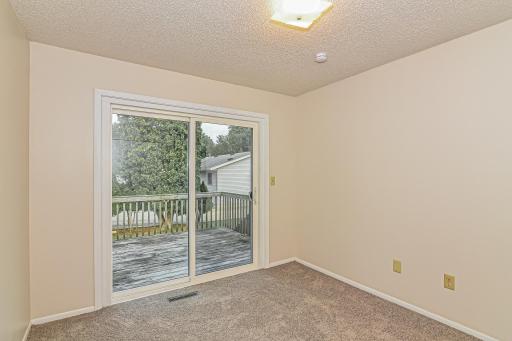 listing_5.jpg