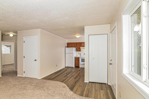listing_4.jpg