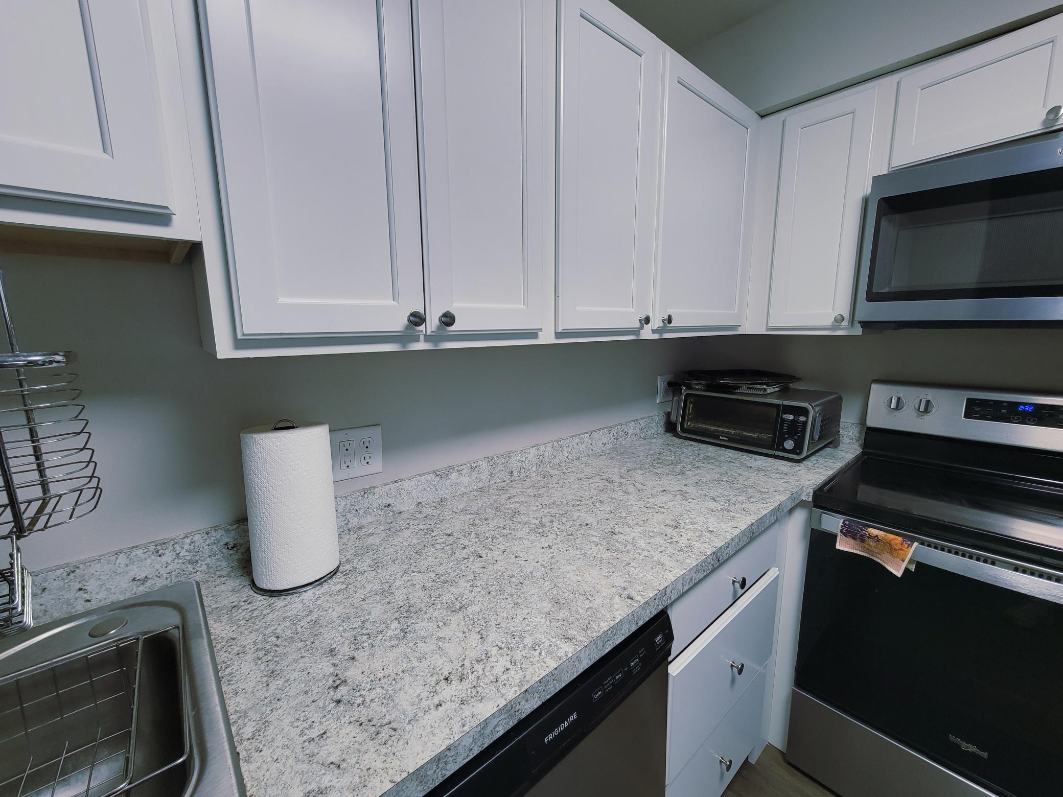 Unit 103 - 2 bed, 1 bath