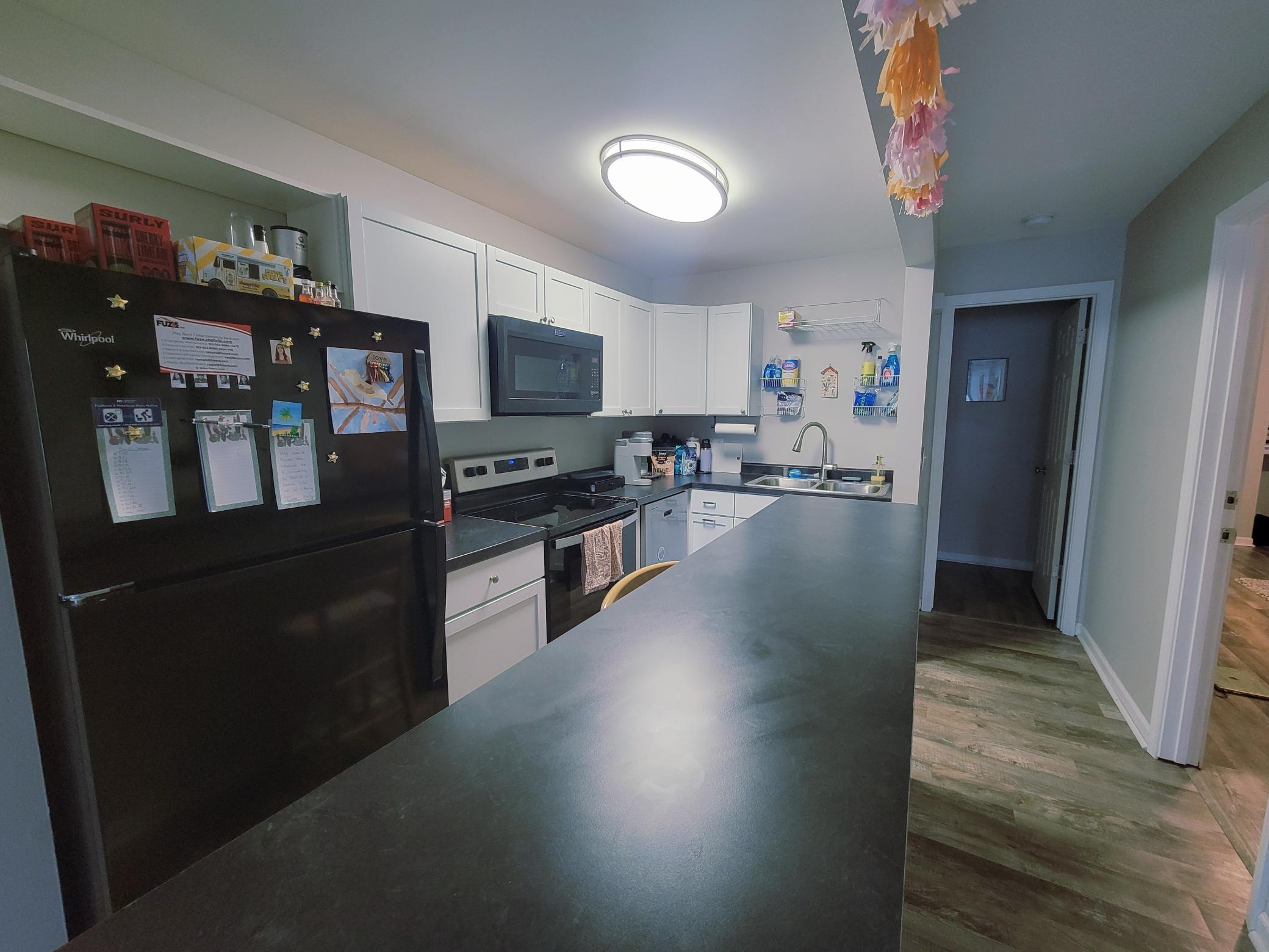 Unit Kitchen
