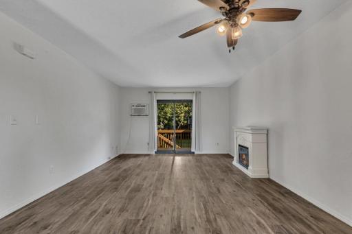909 E Baker Street, Saint Joseph, MN 56374