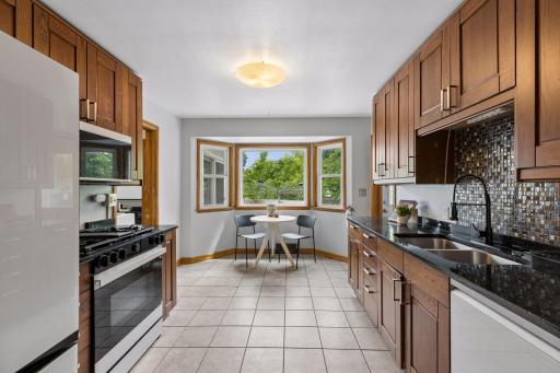 Kitchen with eat-in area perfect for your morning coffee!