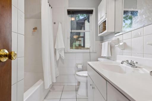 Main floor full bathroom. Light and bright!