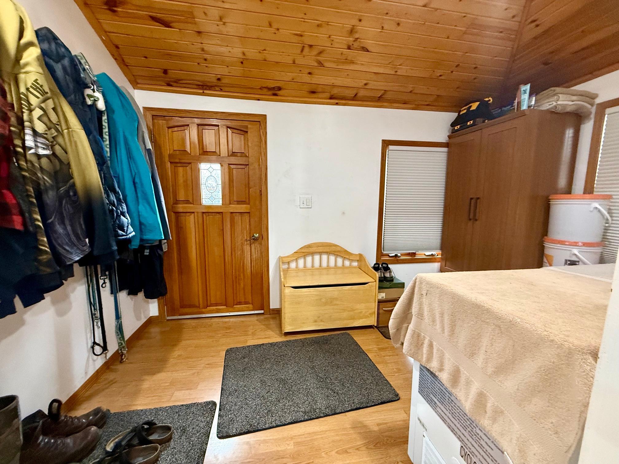 9-Back entry mud room area.jpeg