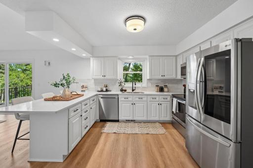 11-web-or-mls-49th Ave-S2008-022.jpg