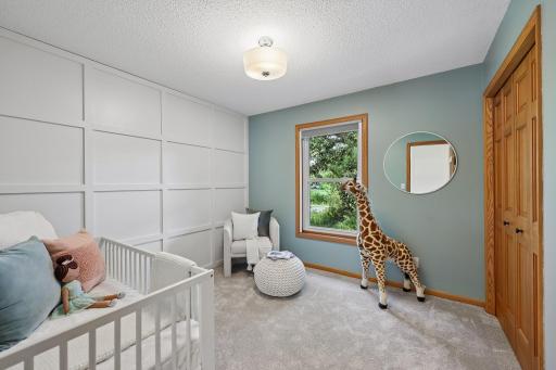 15-web-or-mls-49th Ave-S2008-028.jpg