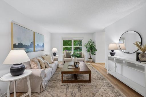 5-web-or-mls-49th Ave-S2008-013.jpg