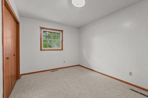 Flexible Fourth Bedroom, Guest Room or Home Office