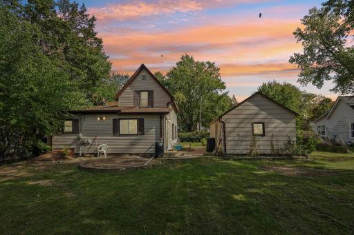 2229 Oak Hill Place, North Saint Paul, MN 55109