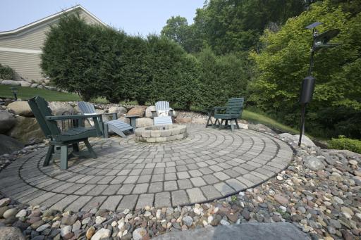 Gather around the firepit to enjoy the evening sky
