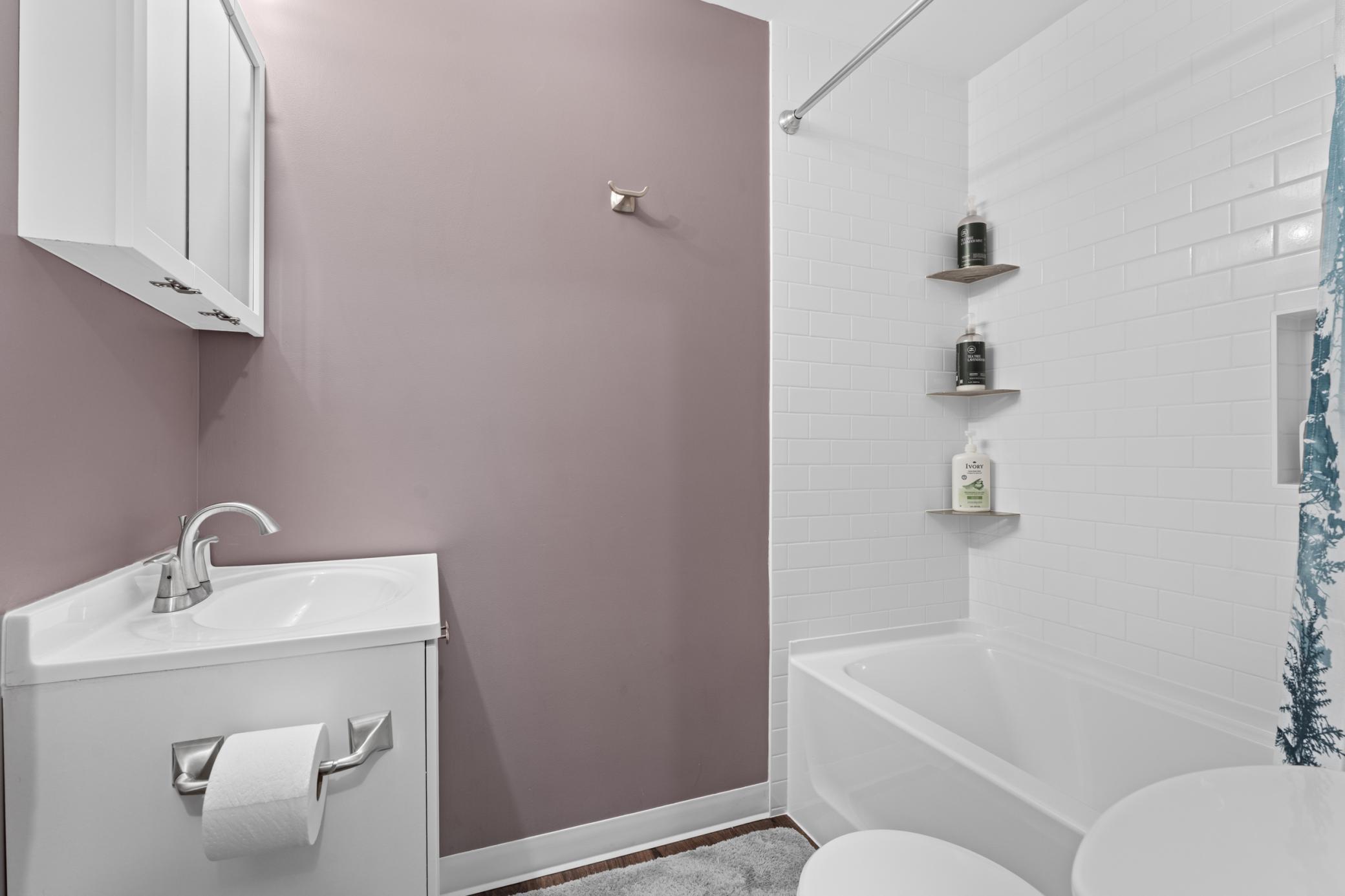 Full bathroom