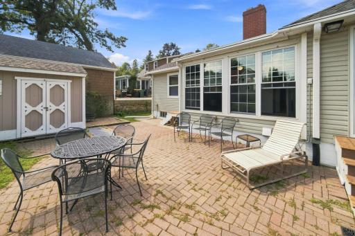 432 16th Ave SW, Rochester, MN 55902