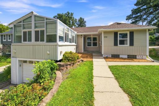 432 16th Ave SW, Rochester, MN 55902