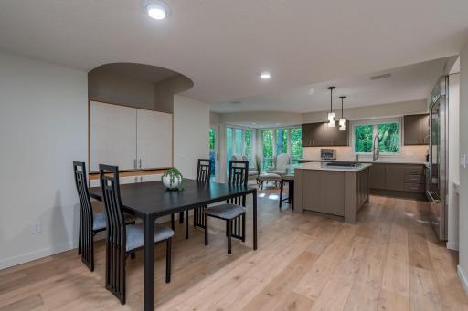16-web-or-mls-317-meadow-woods-dr.jpg