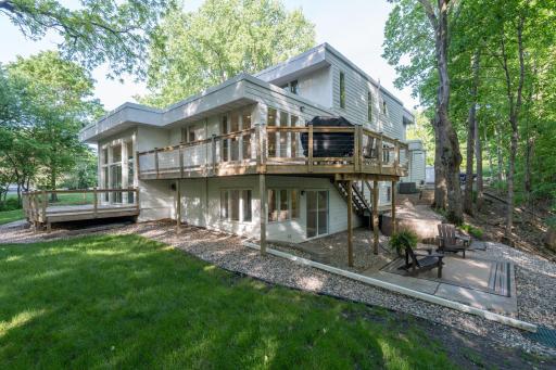 57-web-or-mls-317-meadow-woods-dr.jpg