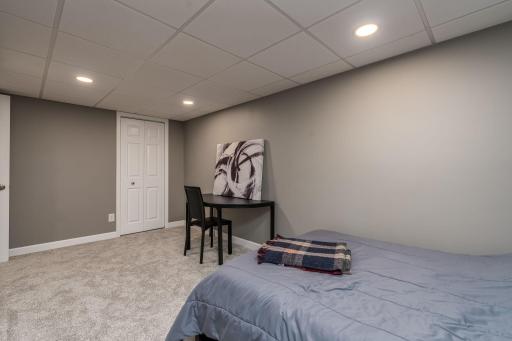 51-web-or-mls-317-meadow-woods-dr.jpg